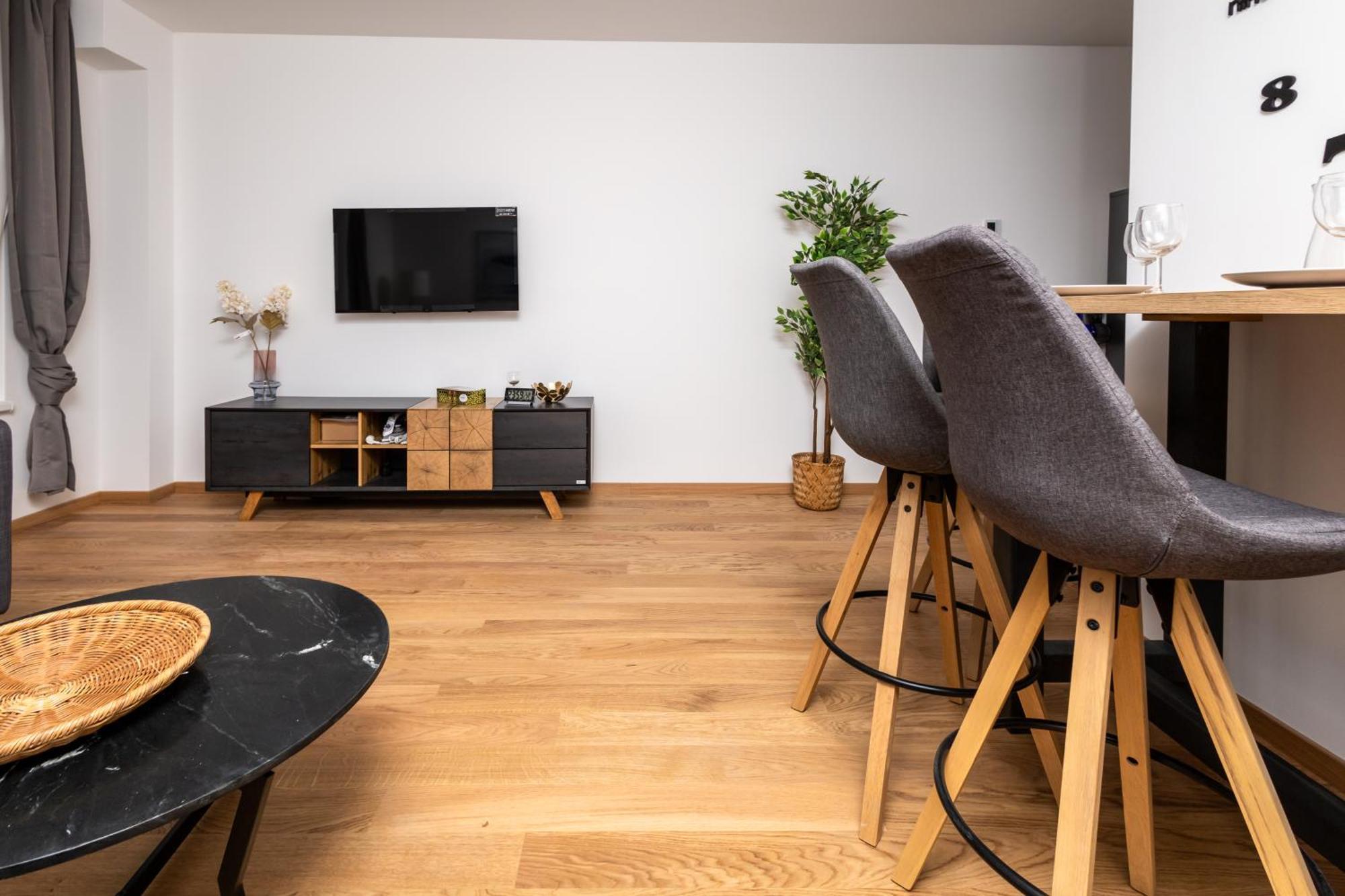 Zoder Apartments Wina Bagian luar foto
